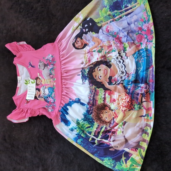 Encanto dress - Picture 3 of 3